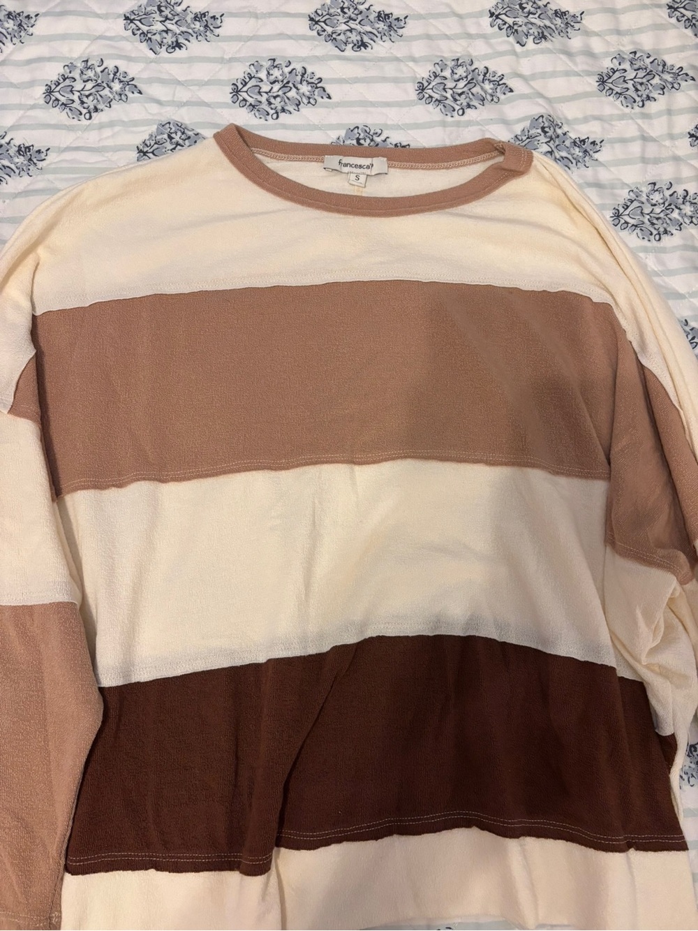 Francesca's Colorblock Lightweight Sweater in Cream, Light Brown & Dark Brown